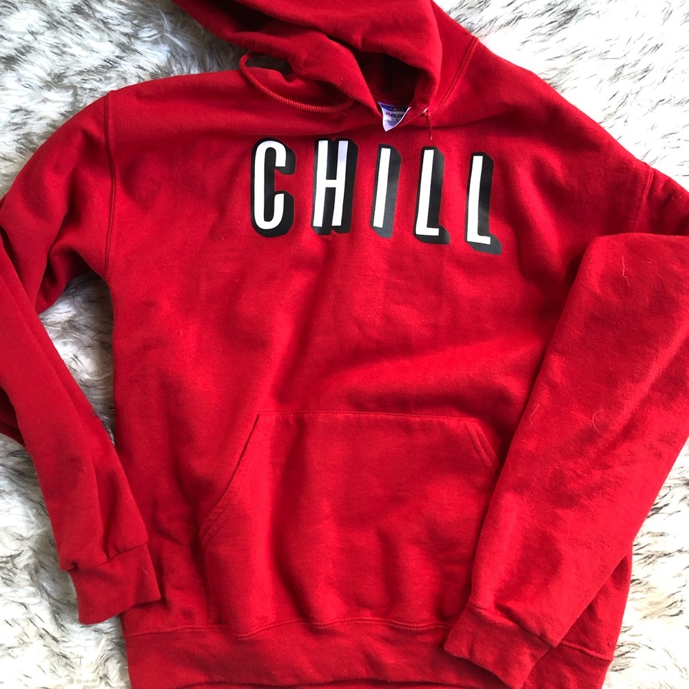 Chill sweatshirt large, red